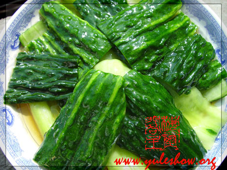 Sweet-and-sour cucumber