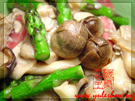 蘆筍雜菇 蔥油蠶豆 炒青菜 茭白鴨片 大煮乾絲 西檸軟雞