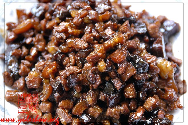 香菇肉醬 醬鴨膀 清炒荷蘭豆 炒素 咸蝦生菜湯
