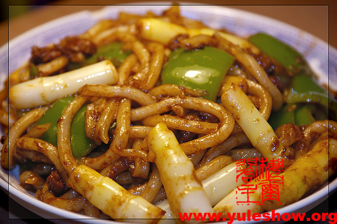 炒麵 清蒸海鰻