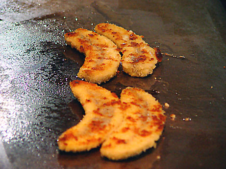 Have fun with daughter, shopping and good food-Chinese dumpling and Japanese BBQ